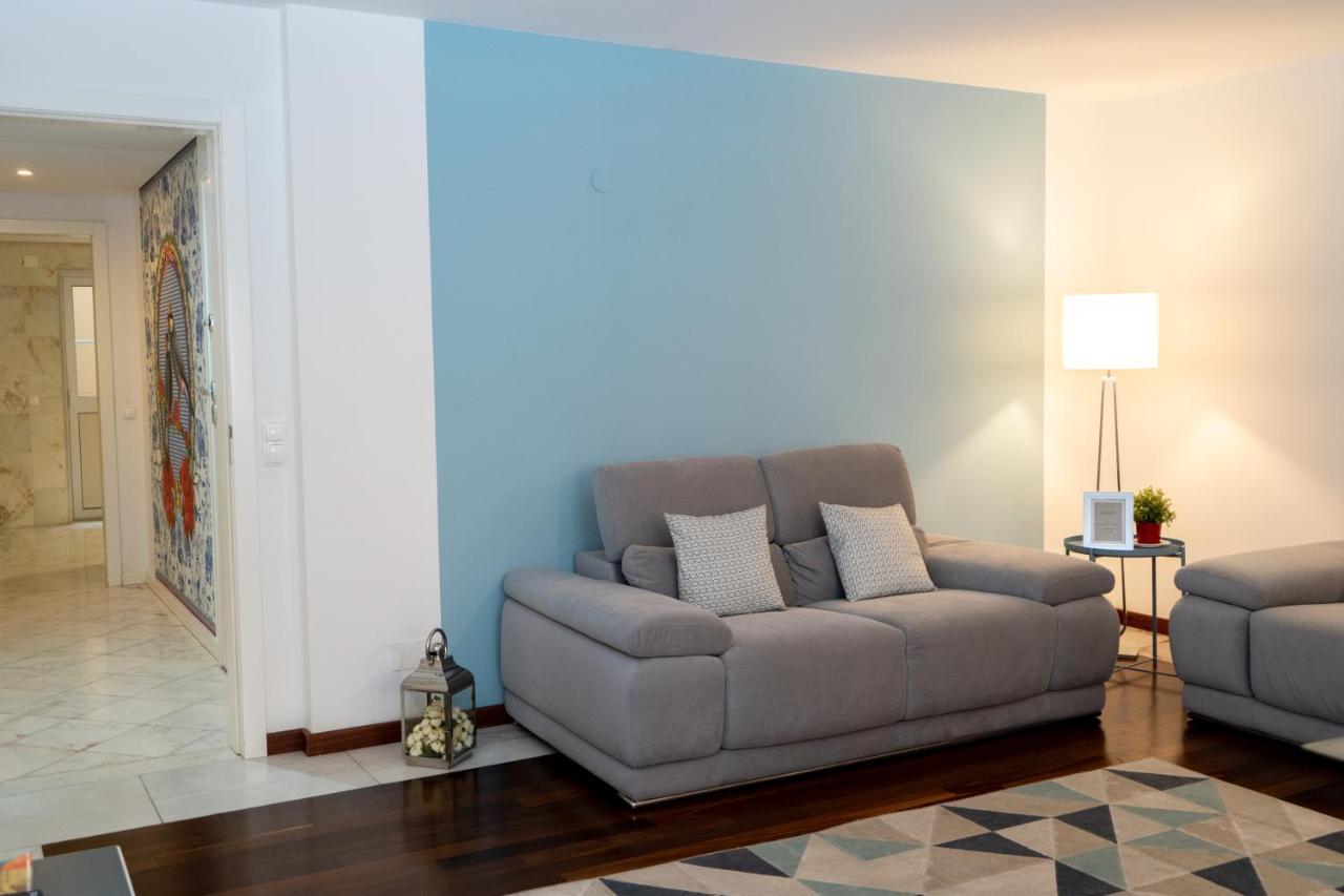 Chiado Patio Apartment Lisboa Ngoại thất bức ảnh