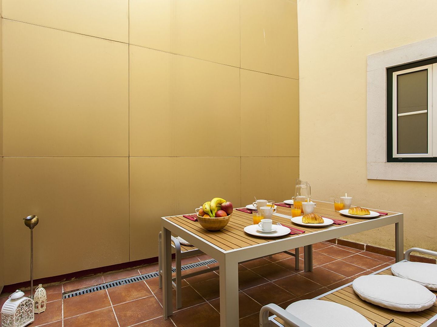 Chiado Patio Apartment Lisboa Ngoại thất bức ảnh