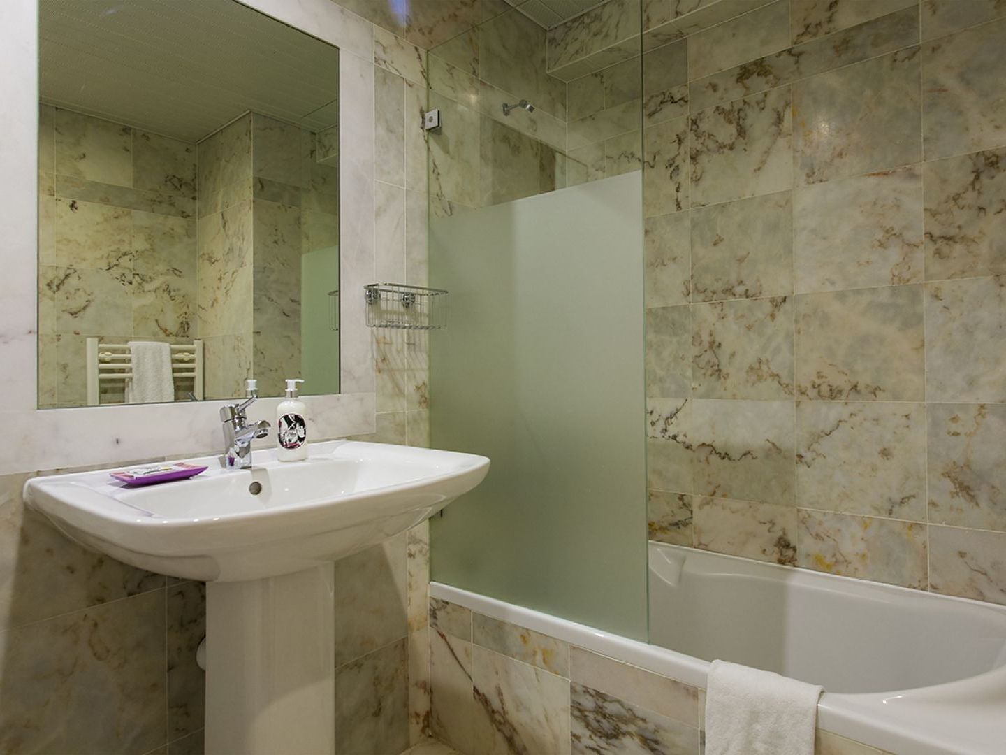 Chiado Patio Apartment Lisboa Ngoại thất bức ảnh